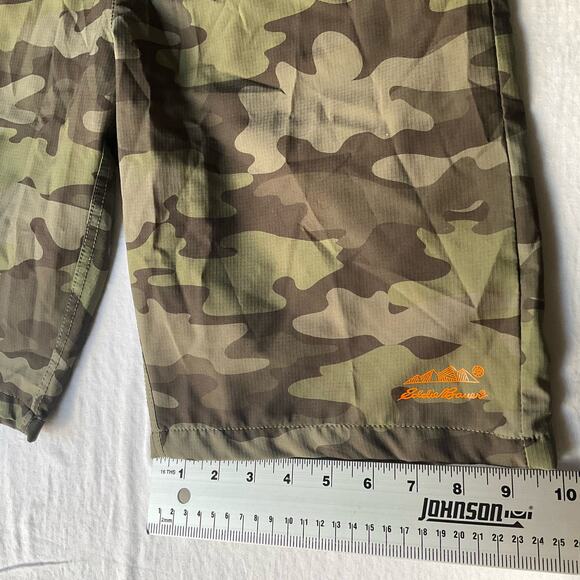 Eddie Bauer Boys Swimming Trunks size XL (18/20), Camo Green - Picture 4 of 11